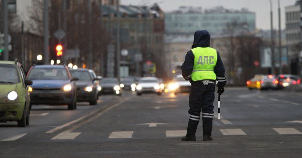 Может ли инспектор ДПС отказать в предоставлении адвоката