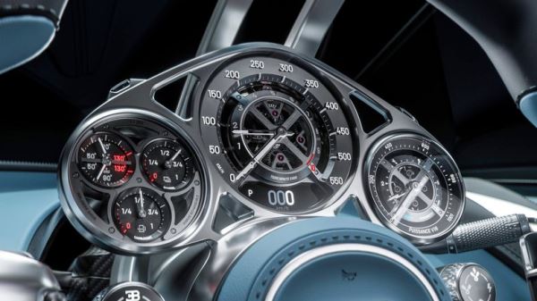 Bugatti выложила много фото нового гиперкара Tourbillon