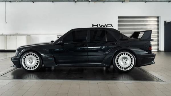 В Германии возродили культовый Mercedes-Benz Evo II