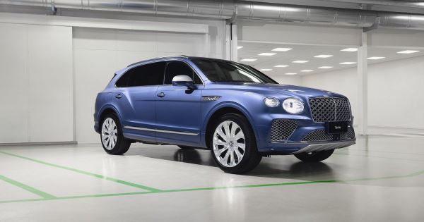 У проданных в РФ внедорожников Bentley выявили серьезную проблему