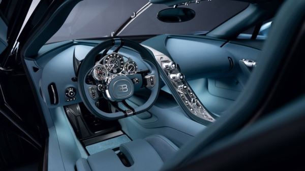 Bugatti выложила много фото нового гиперкара Tourbillon