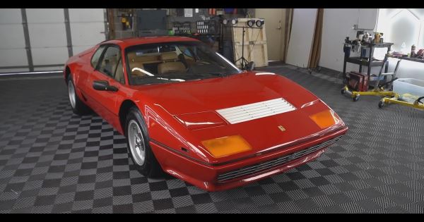 Ferrari Berlinetta Boxer забыли в гараже на 28 лет