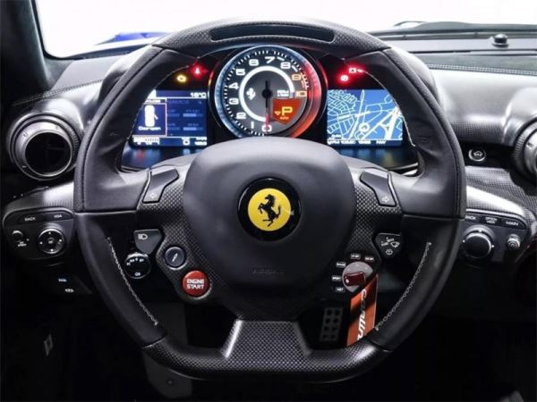 Навигационная система Ferrari не пережила конкуренции с Apple и Google